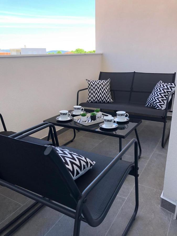 Apartman Luce Bibinje Exterior foto