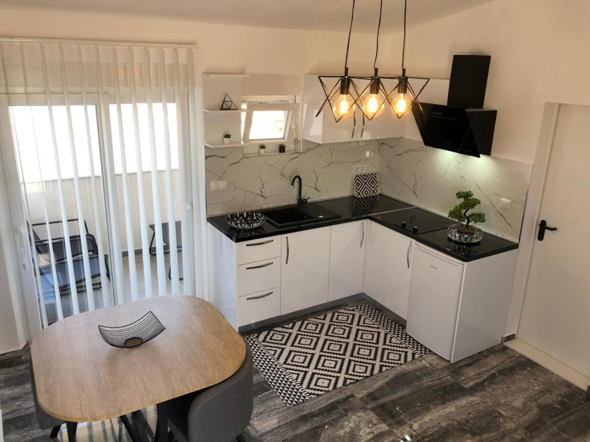 Apartman Luce Bibinje Exterior foto